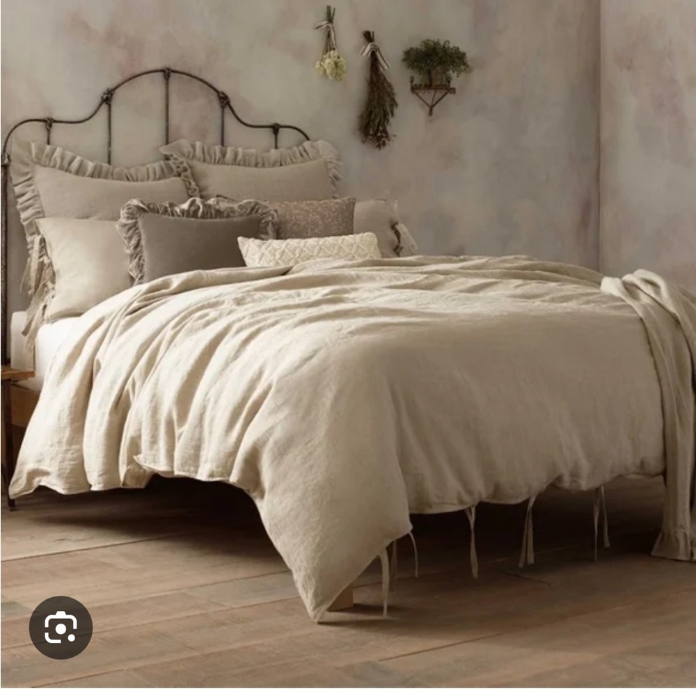 Wamsutta 100% Belgian Flax  Linen Duvet Cover